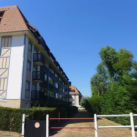 Deauville 1 Et 2-27 By Interhome Apartment Villers-sur-Mer