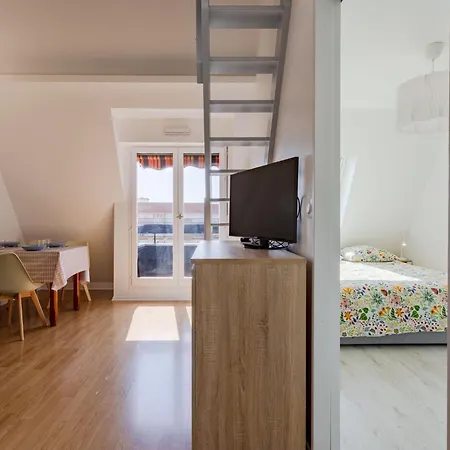 Apartment Deauville 1 Et 2-27 By Interhome *