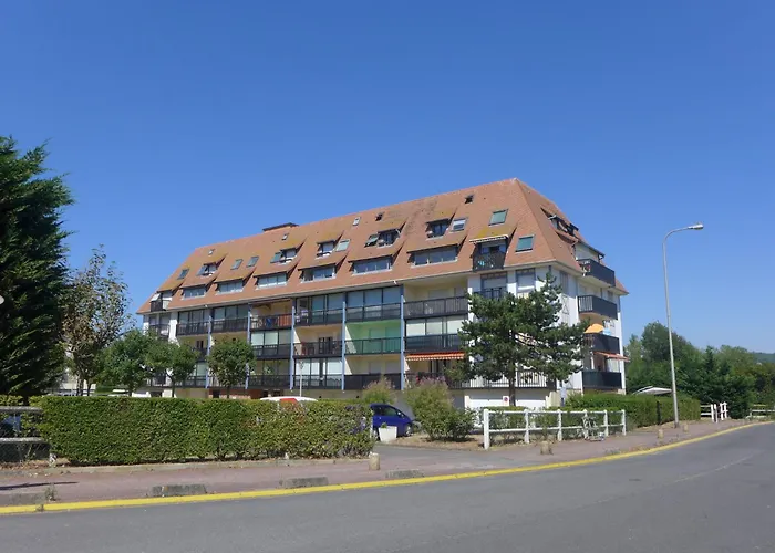 Deauville 1 Et 2-27 By Interhome