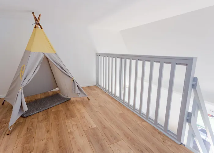 Deauville 1 Et 2-27 By Interhome Lejlighed