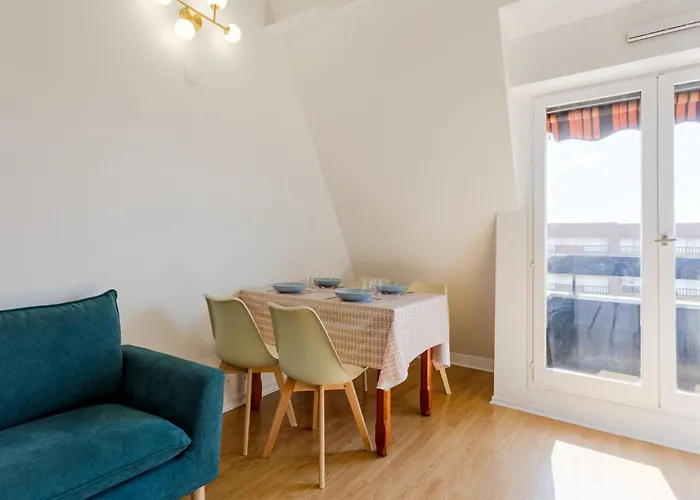 Deauville 1 Et 2-27 By Interhome Lejlighed